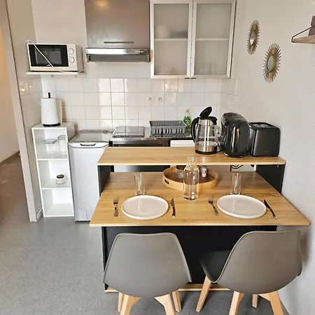 Petit Cosy, Balcon Et Vue Clermont-Ferrand